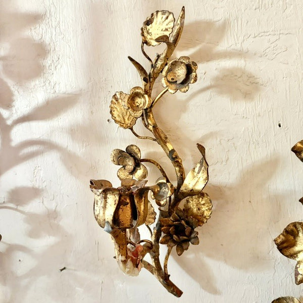 Italian Gilt Flower Sconce