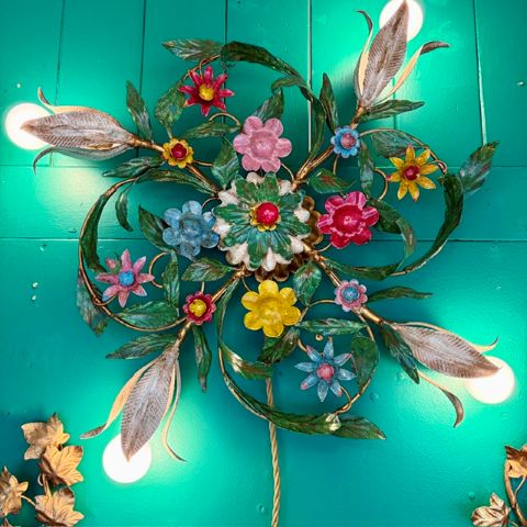 Florentine Flower Light