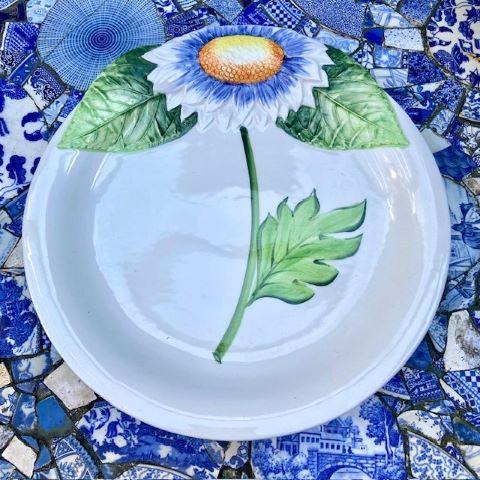 Italian Daisy Plate