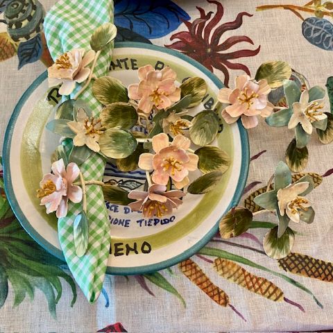 Vintage Tole Napkin Rings (10)