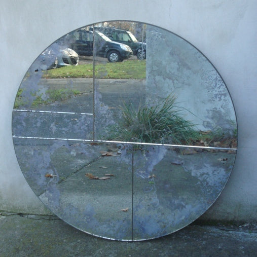 Round Random Panel Mirror