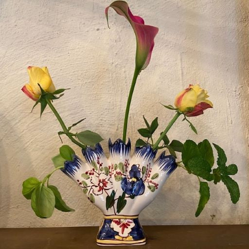 Vintage Tulip vase