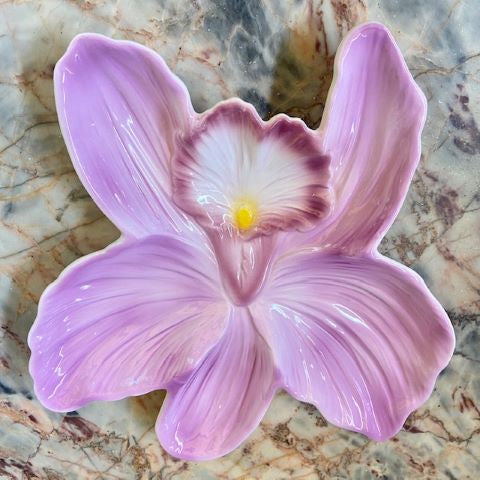 Italian Majolica Orchid Plate