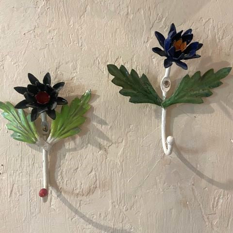 Vintage Italian Flower Hook